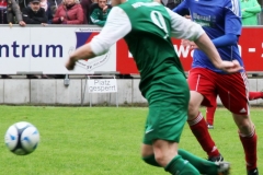 2017-09-24 Kreisoberliga SV 1922 Radibor in blau - Hoyerswerdaer FC in grün 0:0 Foto: Werner Müller