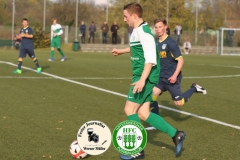 2017-11-04 Hoyerswerdaer FC I in grün - SV Bautzen in blau 4:0 Foto: Werner Müller