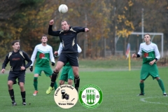 2017-11-12 Kreisoberliga DJK Sokol Ralbitz in schwarz - Hoyerswerdaer FC in grün 1:1 Foto: Werner Müller