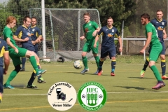 2018-05-12 
Fußball Kreisoberliga 
SV Bautzen in dunkelblau 
-
Hoyerswedawer FC in grün 

Foto: Werner Müller